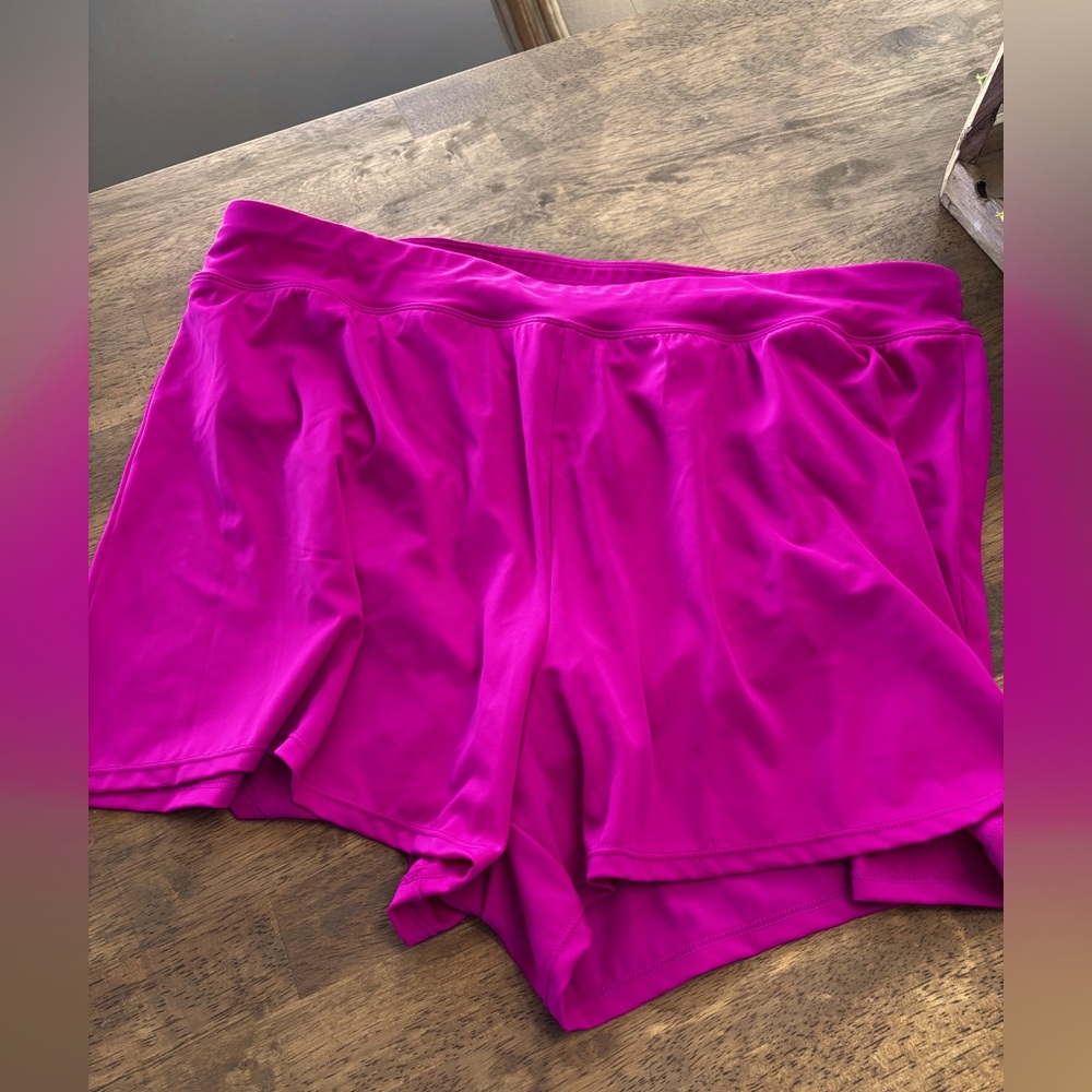 Kim Gravel  NWOT Women’s swim shorts with panty liner